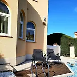 Belgravia فيلة بولا